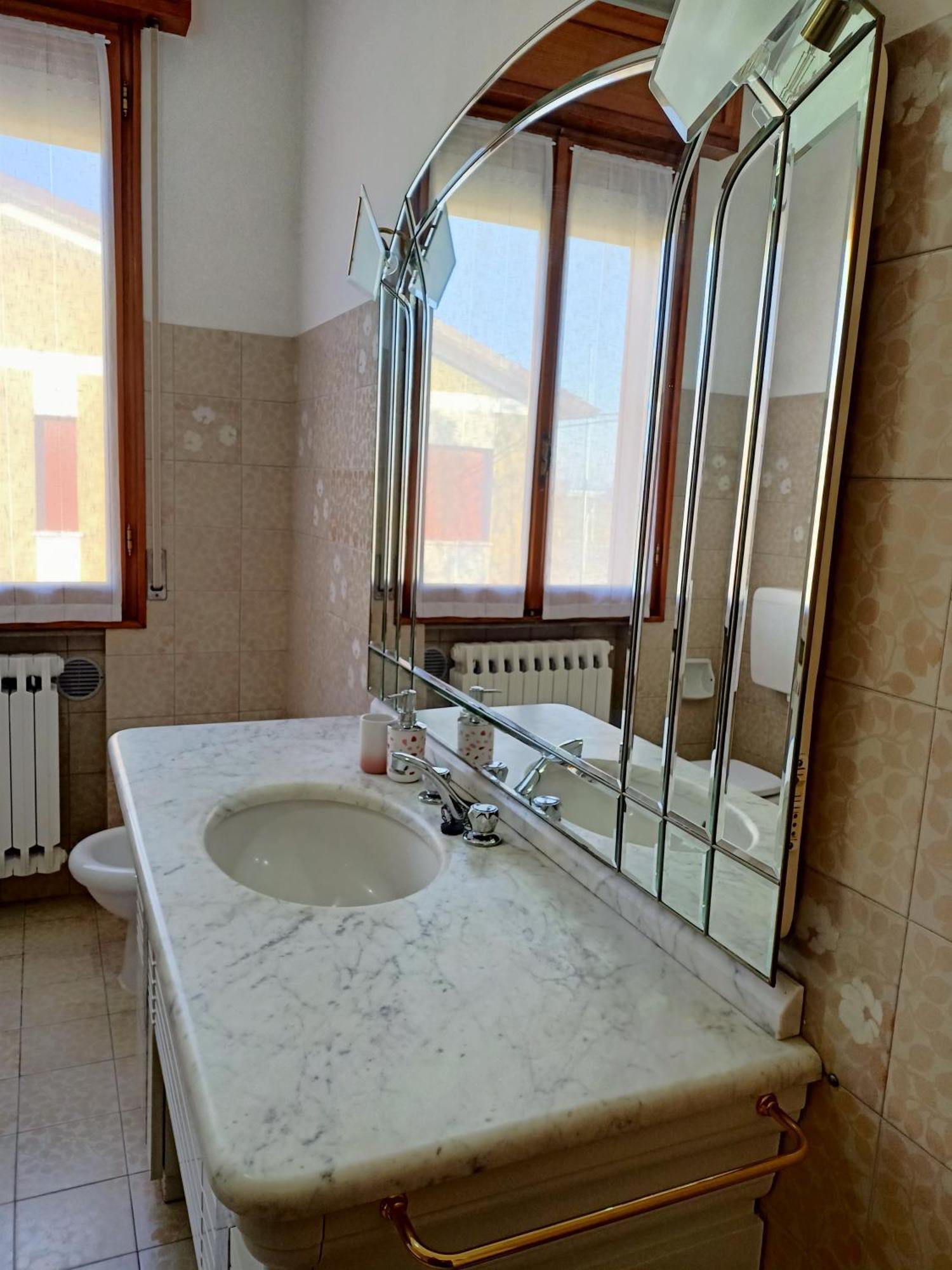 Lily - Storie Del Bosco - Bed & Breakfast San Felice sul Panaro Dış mekan fotoğraf